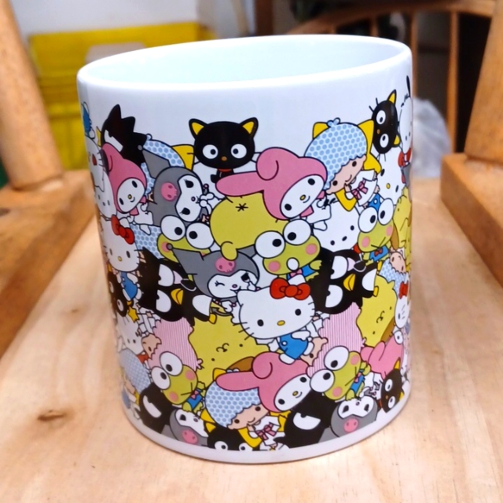 HTF Sanrio Character 20 oz. Collector Mug - Picture 3 of 6